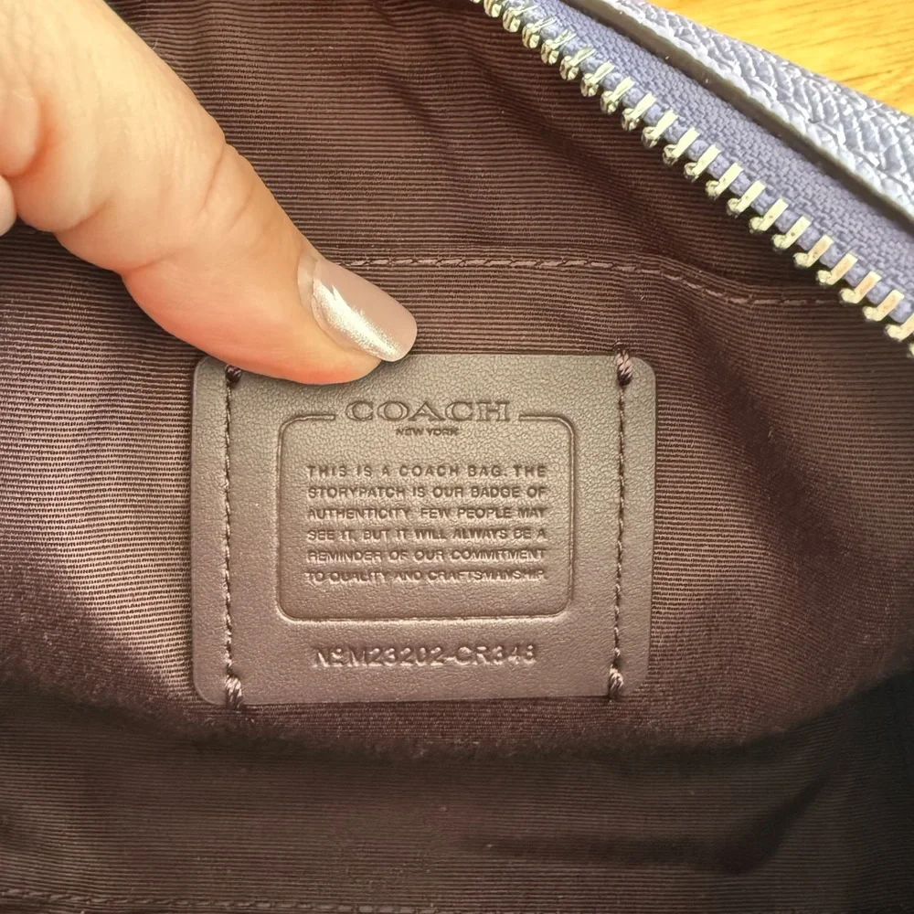 Coach Lavender Crossbody Bag - Picture 7 of 7